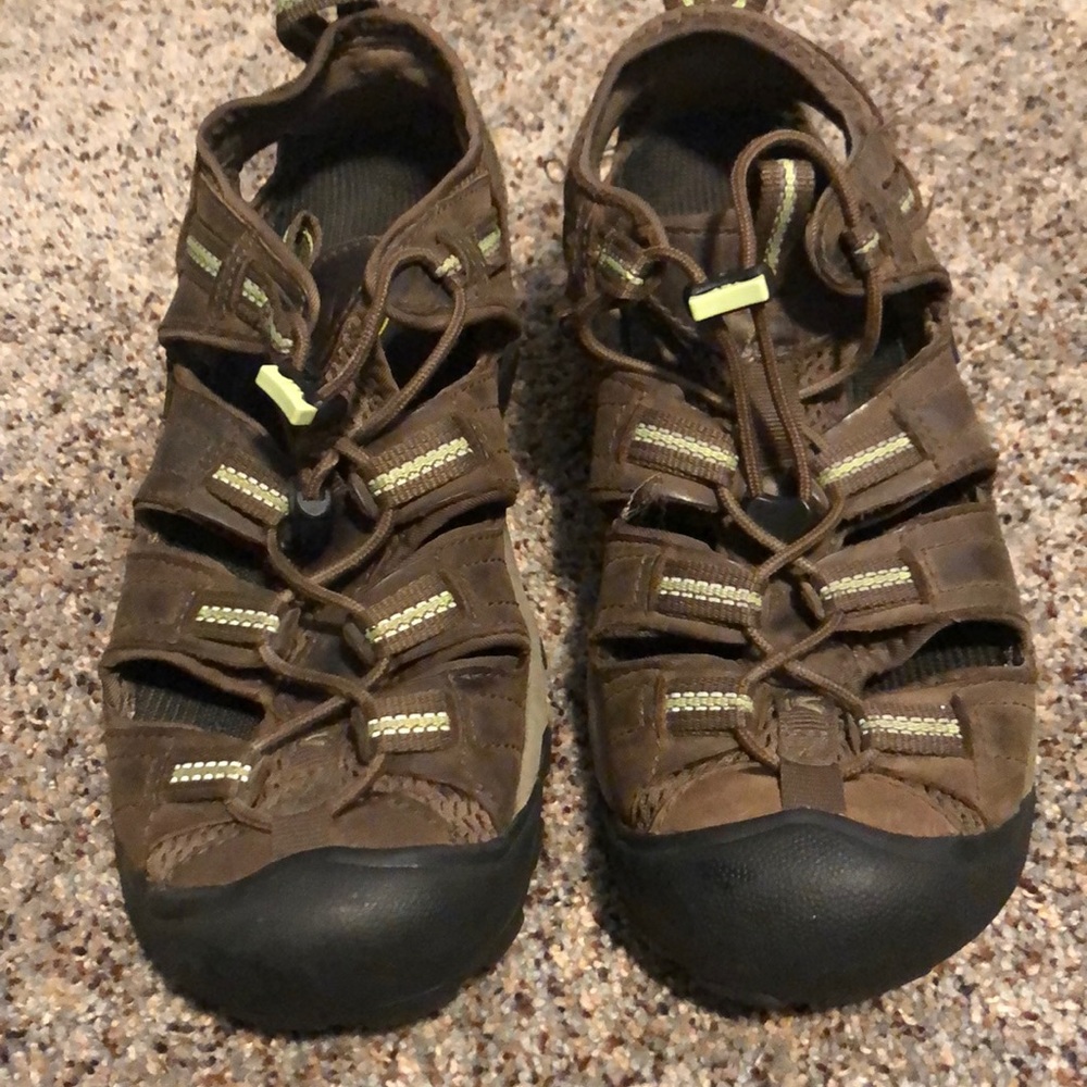 Keen Hiking Sandles